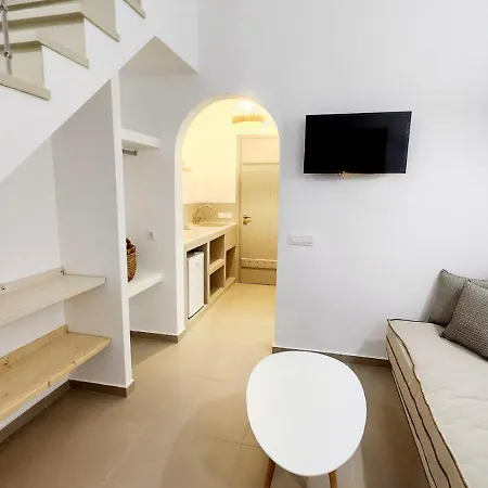 Hayal Santorini * Emporio (Santorini)